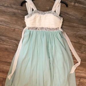 Girls dress